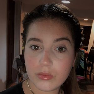 Meet your Posher, Erika